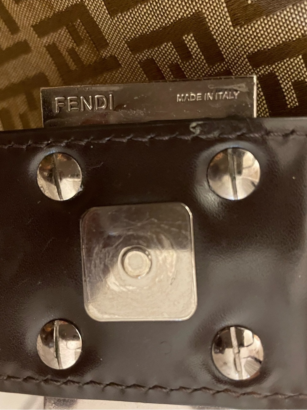 Authentic Fendi Zucca Canvas Shoulder Bag – Classic FF Monogram. - Picture 6 of 16